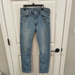Levi jeans